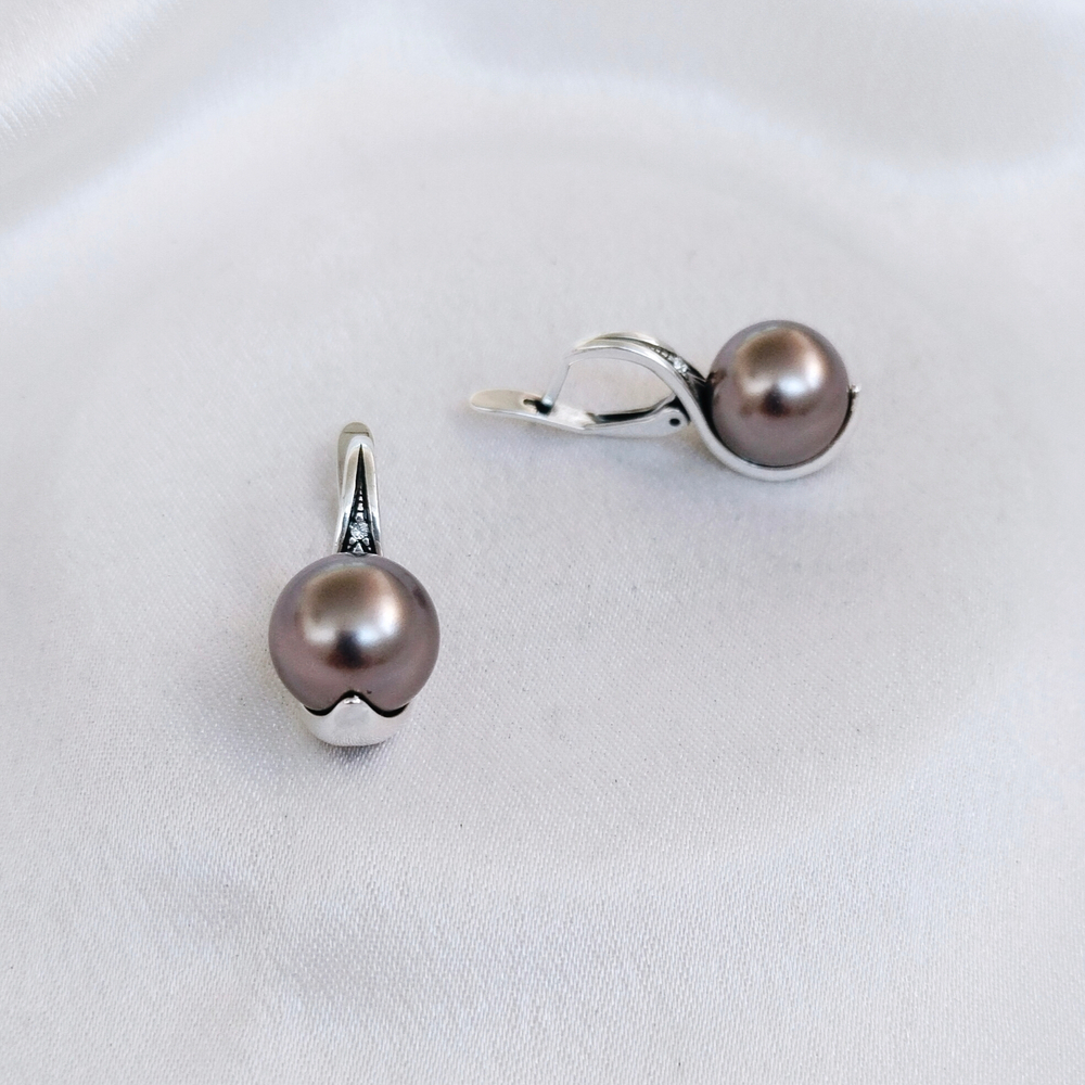 "Квиста" серьги в серебряном покрытии из коллекции "Жемчужная рапсодия" от Jenavi  с английским замком
