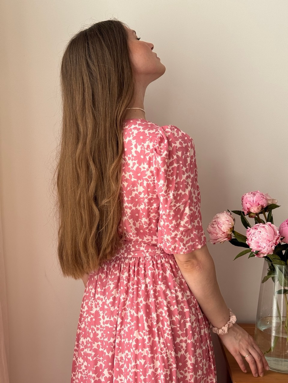 Платье Шарлотта для беременных и кормящих, Пудровый с розовыми цветами