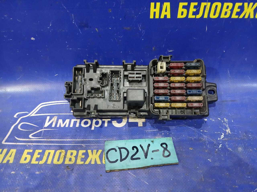 Блок предохранителей салонный MITSUBISHI LIBERO 2001