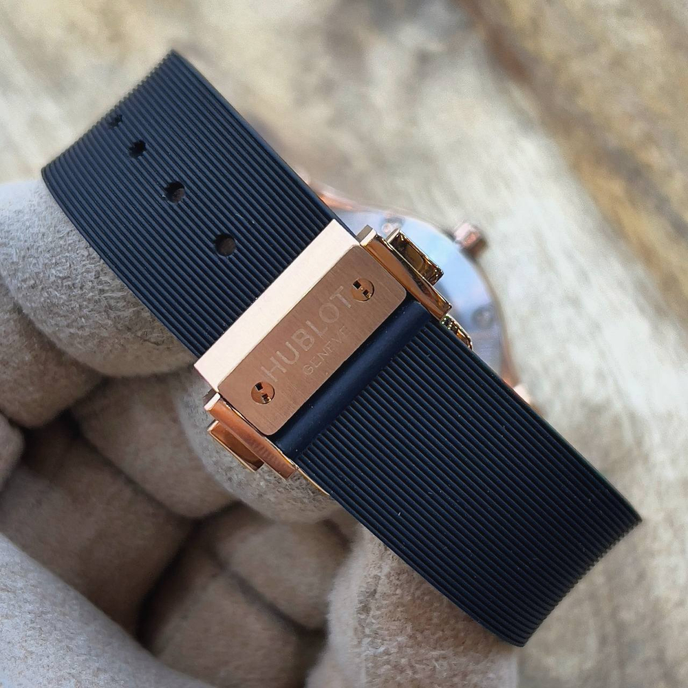 Часы Hublot