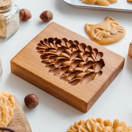 Пряничная форма Лесная шишка (без начинки)