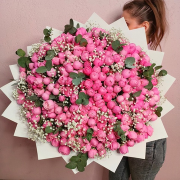 Букет-гигант из 101 кустовой пионовидной розочки сорта "Силва Пинк"