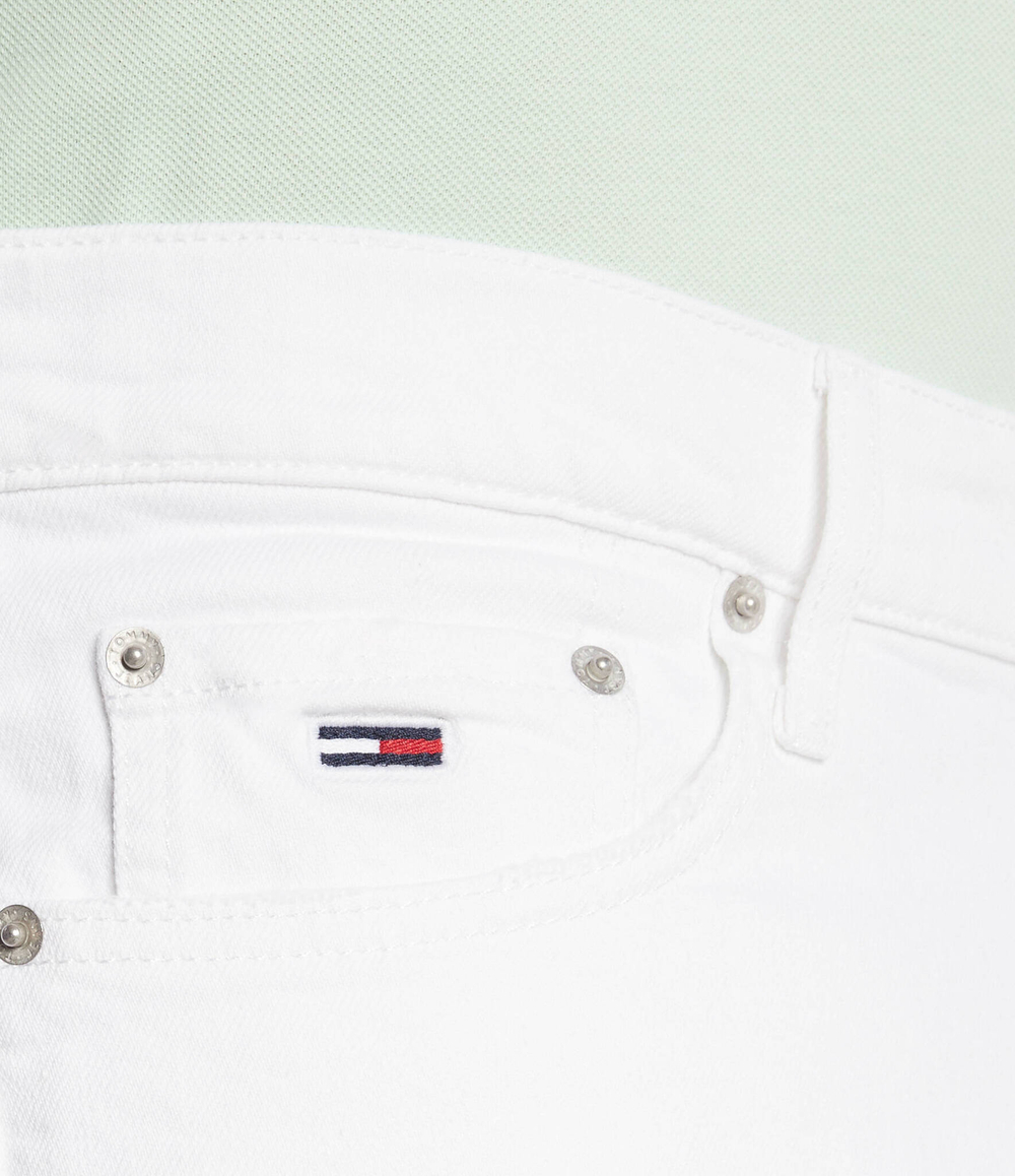 Шорты Tommy Jeans - белый(DM0DM18790)