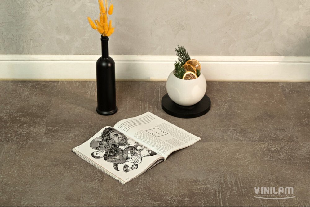 Кварцвиниловая плитка CERAMO VINILAM STONE Городское Искусство 71611 G - Магазин напольных покрытий в Екатеринбурге. MAXI ПОЛ