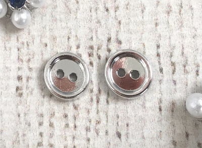 Пуговицы 2 прокола, d 8 мм