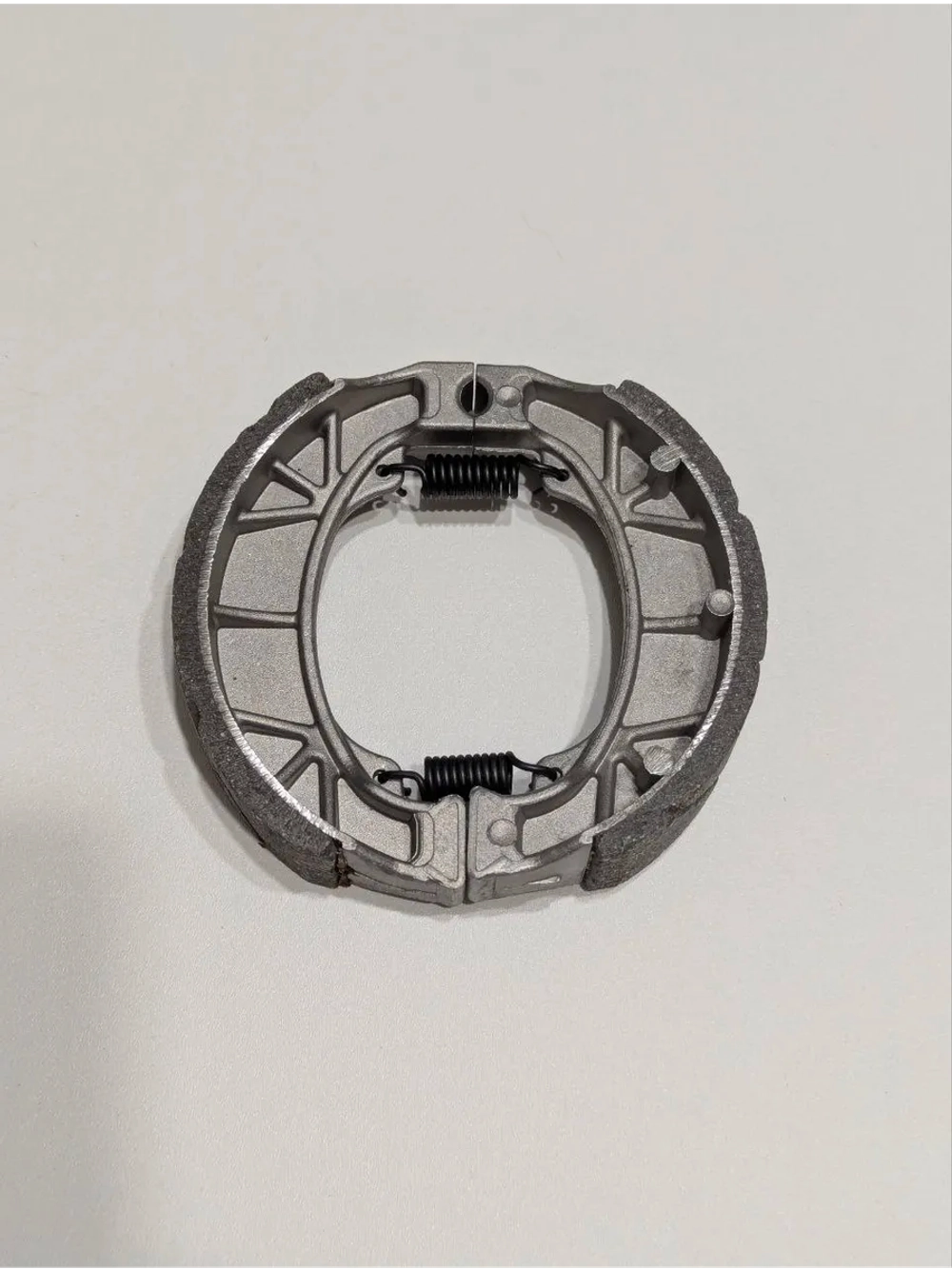 -t Колодки тормозные барабанные мопед Alpha (передние)