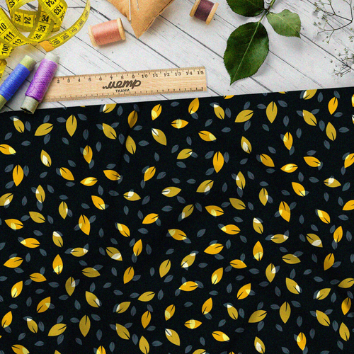 Ткань оксфорд 210 опадающие жёлтые листья на чёрном фоне
