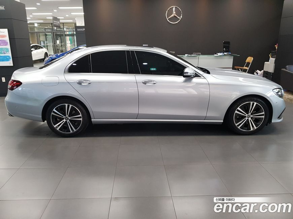 Mercedes-Benz E-Class W213 E250 Avangarde (07.2021)