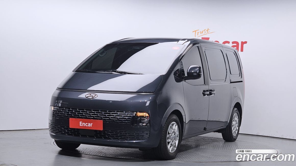 Hyundai Staria Cargo 3-х местный (03.2023)