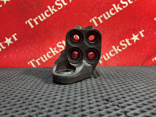 Кронштейн двигателя задний левый