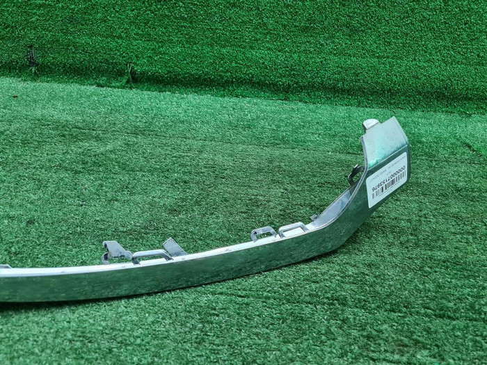 Молдинг бампера RH Mercedes C w205 (14-18) AMG