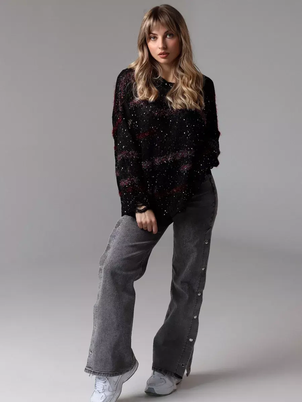 Свитер рваный паутинка