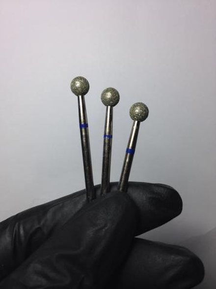 Шар средний (синяя насечка)