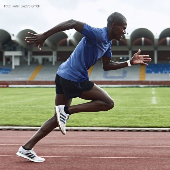 Мультиспортивные часы Polar Vantage M White M/L 90069738