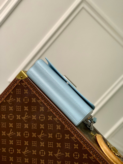 Louis Vuitton Twist West