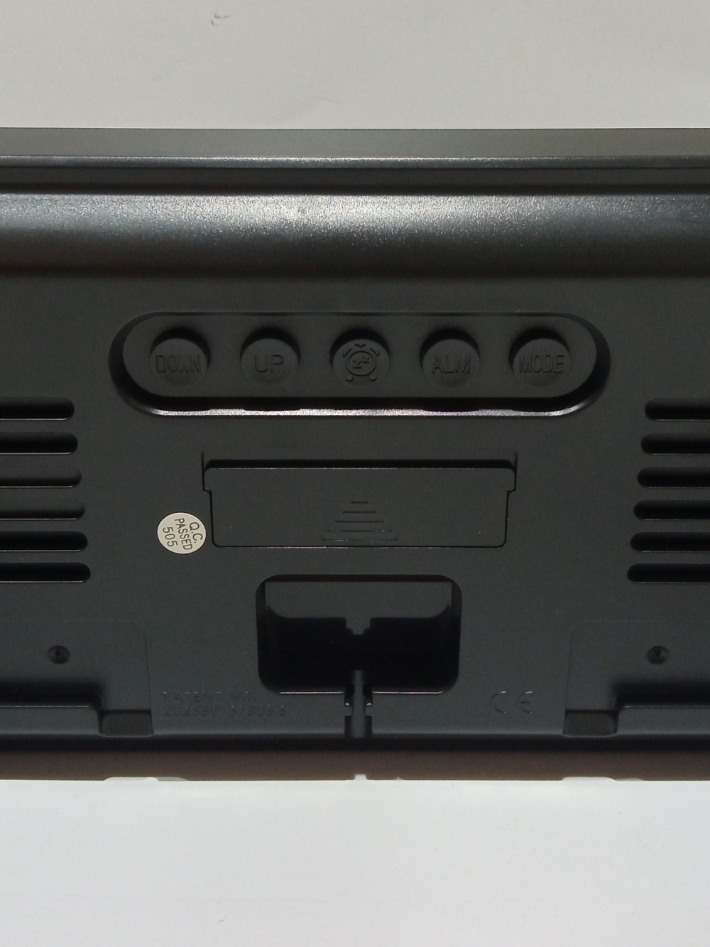 Часы-будильник настольно-настенные Gaosiio DS-3826L Black