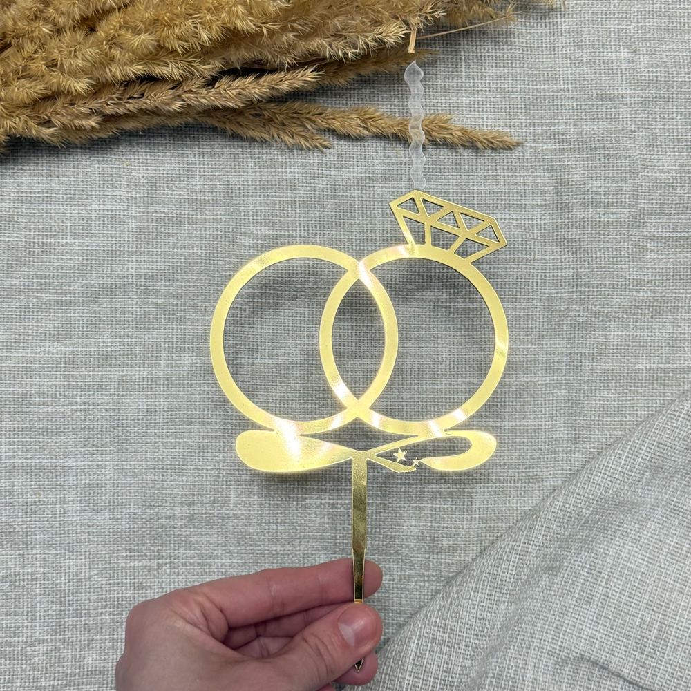 Свеча-топпер «Кольца» в золотом цвете