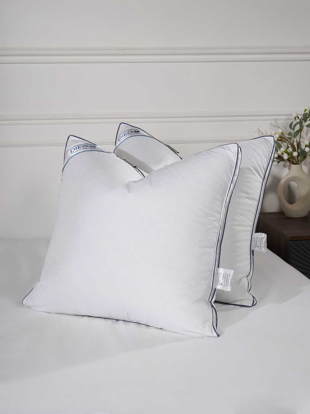 Подушка пуховая Safisa 70х70