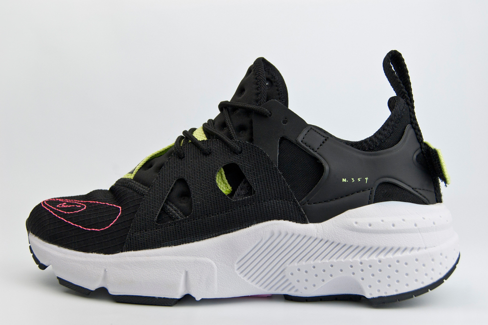 Кроссовки Nike Air Huarache Type Black / Green