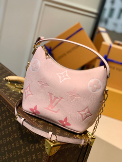 Louis Vuitton Marshmallow PM