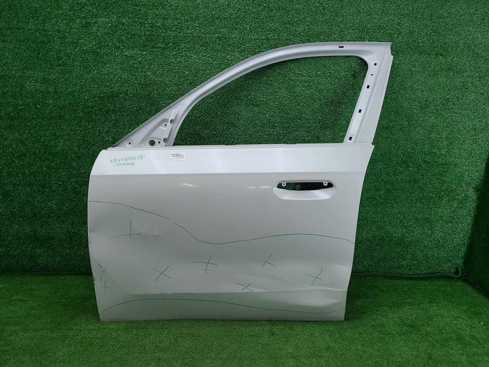 Дверь передняя левая BMW X1 U11 (2022-н.в.)