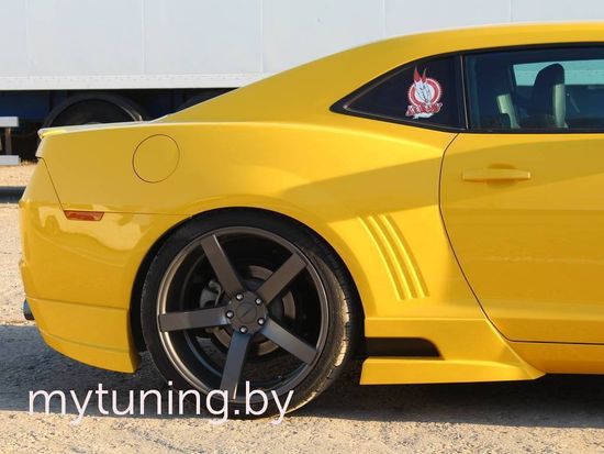 Накладки на задний бампер для Chevrolet Camaro SS,RS