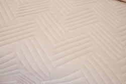 Покрывало 230х250 и 2 наволочки 50х70 Sofi De MarkO Мориц кремовое