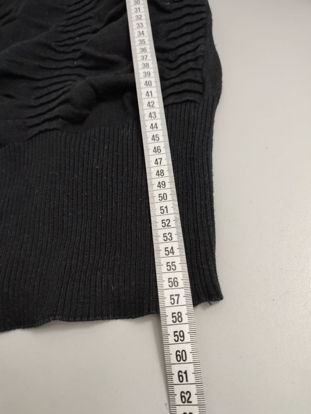 Свитер Colin`s черный 44 размер