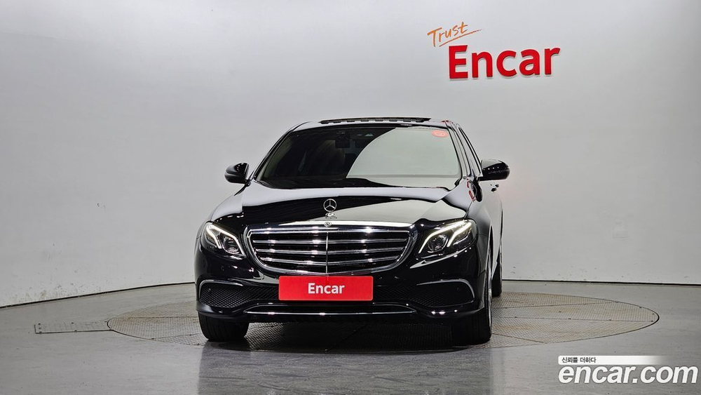 Mercedes-Benz E-Class W213 E220d 4MATIC Exclusive (09.2019)
