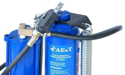 Домкрат пневмогидравлический 12 т бутылочный Т21012 AE&T