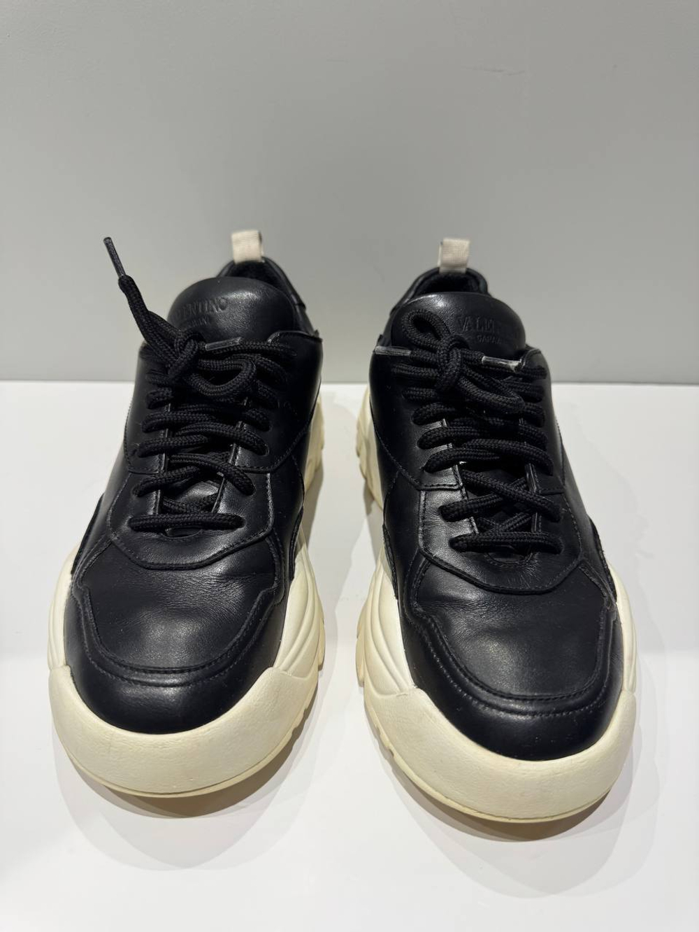 Кроссовки Valentino Garavani Gumboy