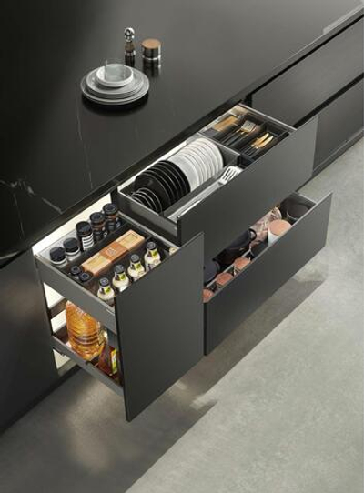 Выдвижной универсальный ящик SHEARER 4.0