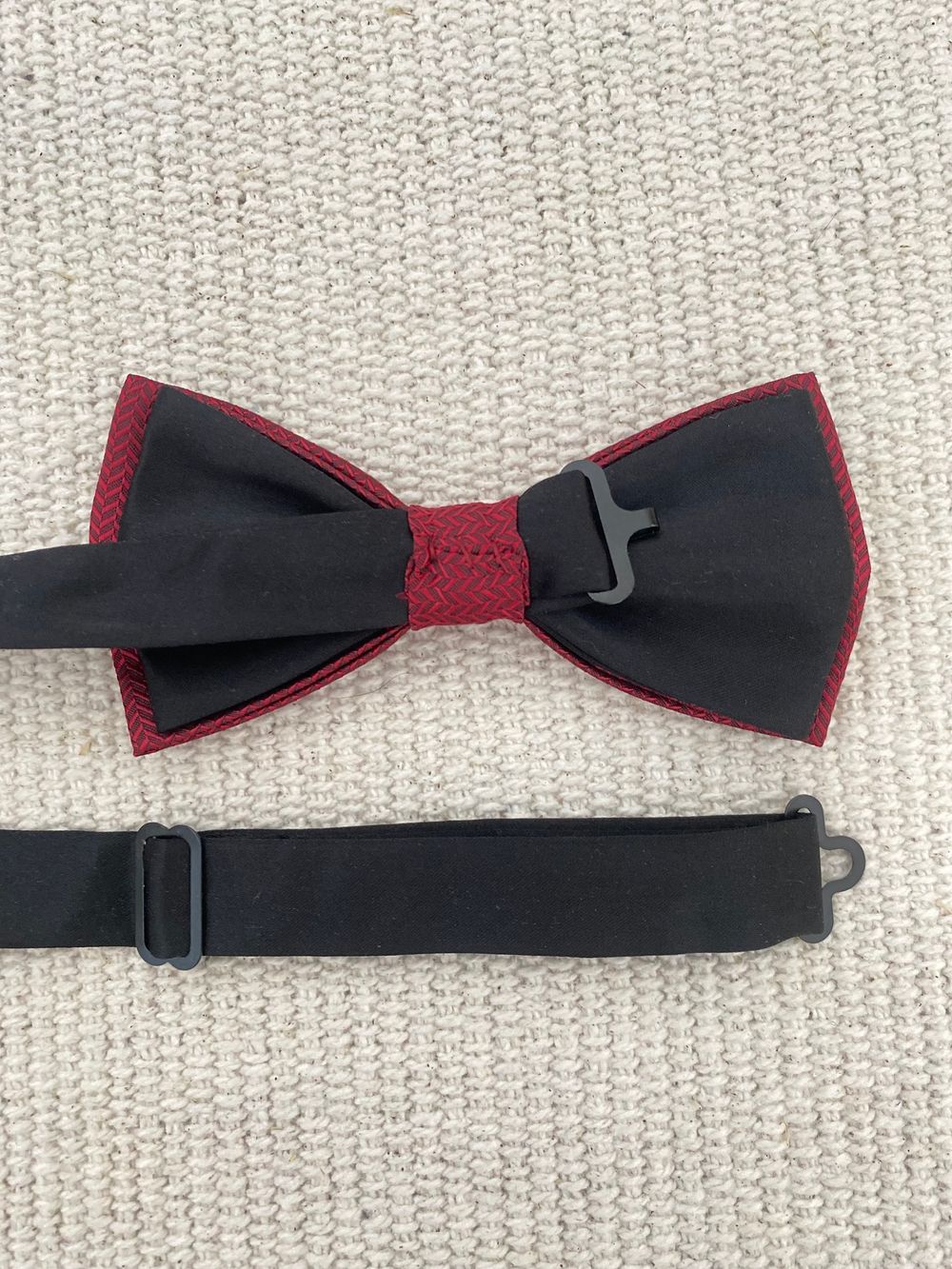 Галстук-бабочка (бордовая)