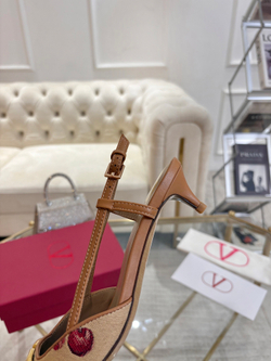 Valentino Slingback Pump