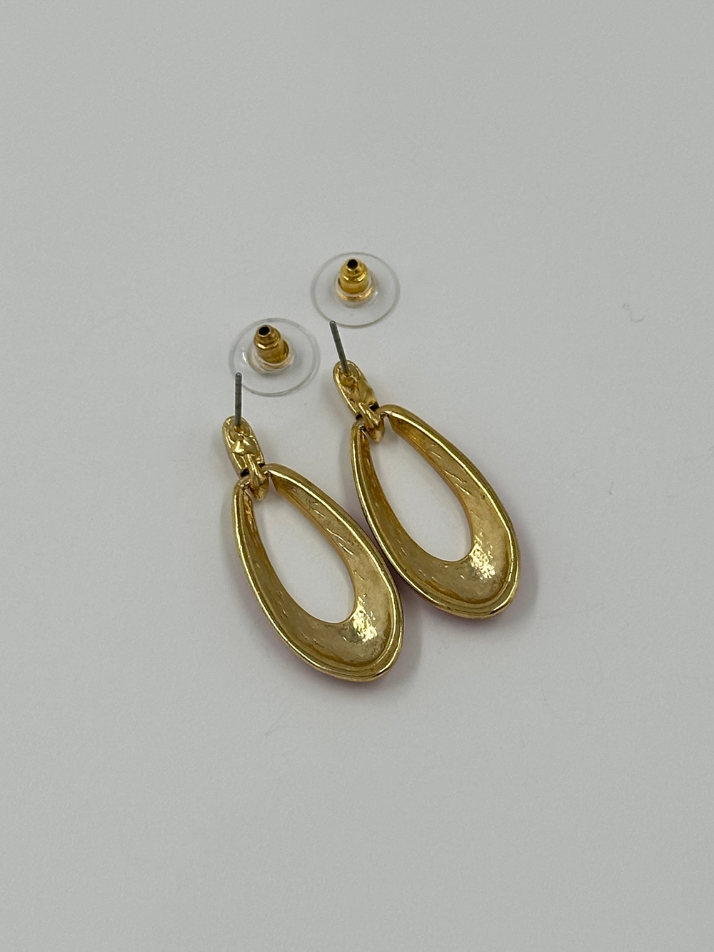 Серьги с красной эмалью