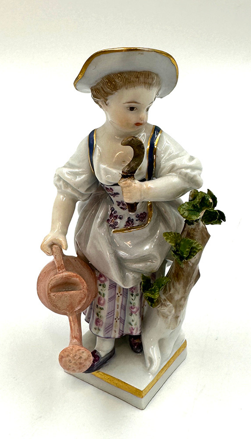 [Коллекционный предмет] Фарфоровая статуэтка "Девочка с серпом и лейкой". G4. Мейсен (Meissen)