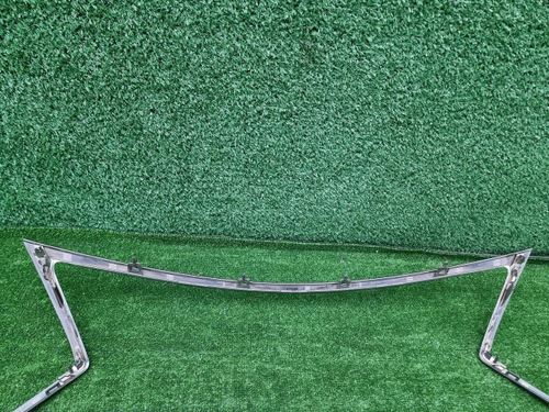 Накладка решетки радиатора Lexus NX 1 (2017-2021)