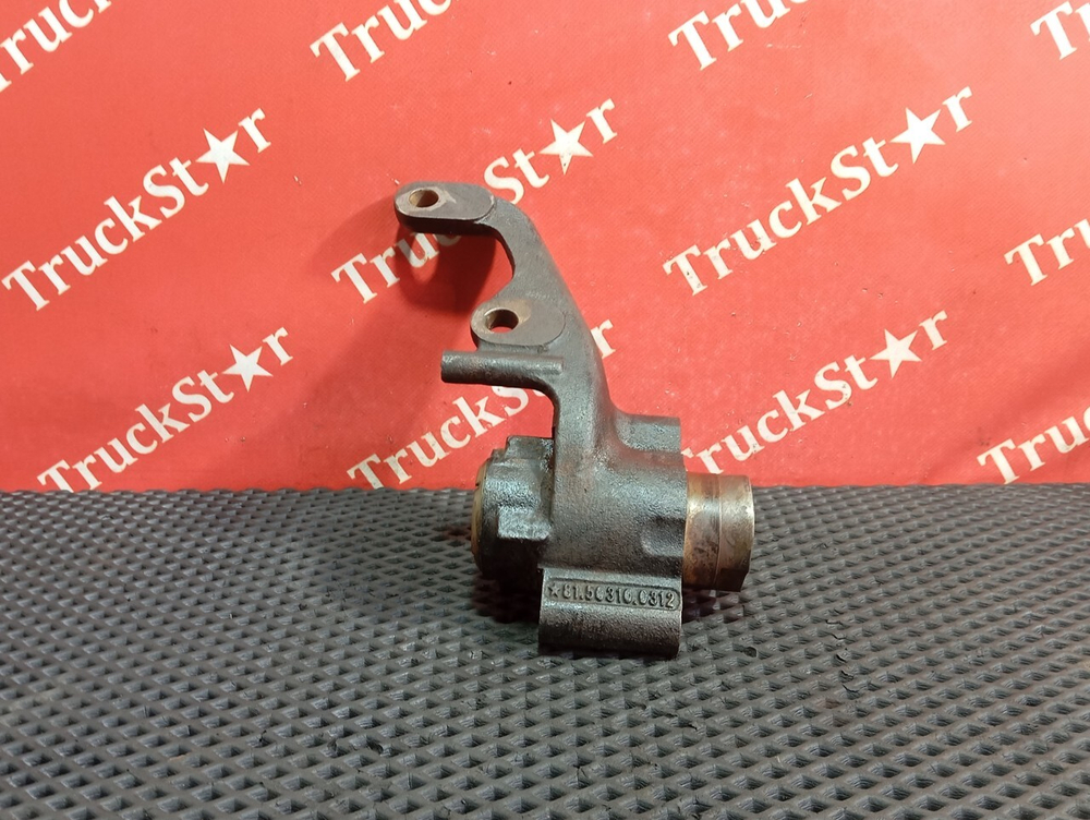 Кронштейн энергоаккумулятора правого 2024г