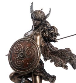 Veronese WS-1049 Статуэтка «Дева-воитильница Валькирия»