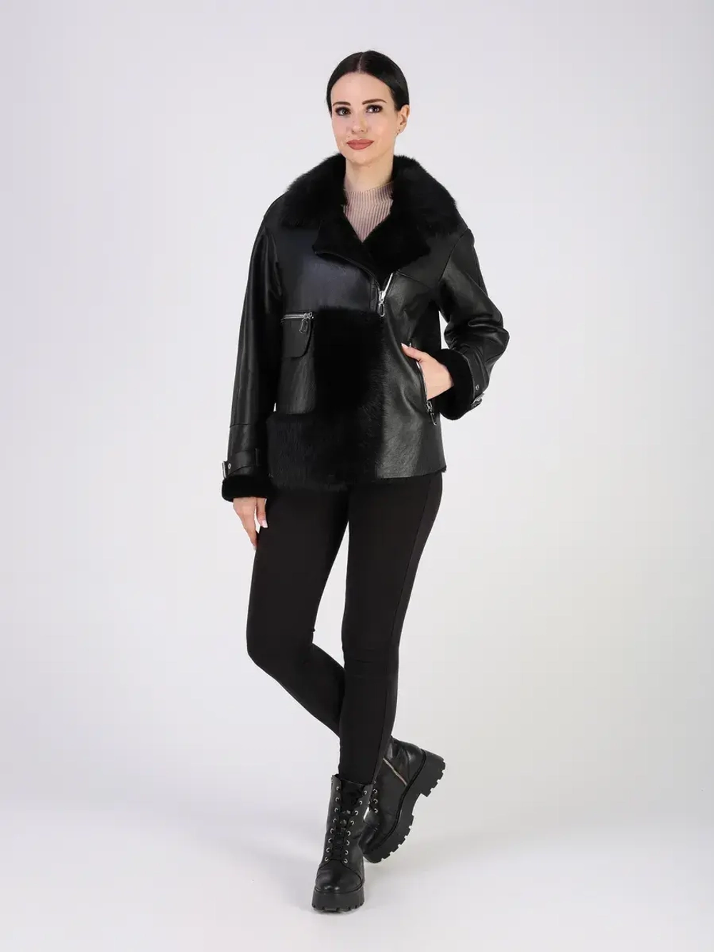 Дубленка зимняя натуральная короткая