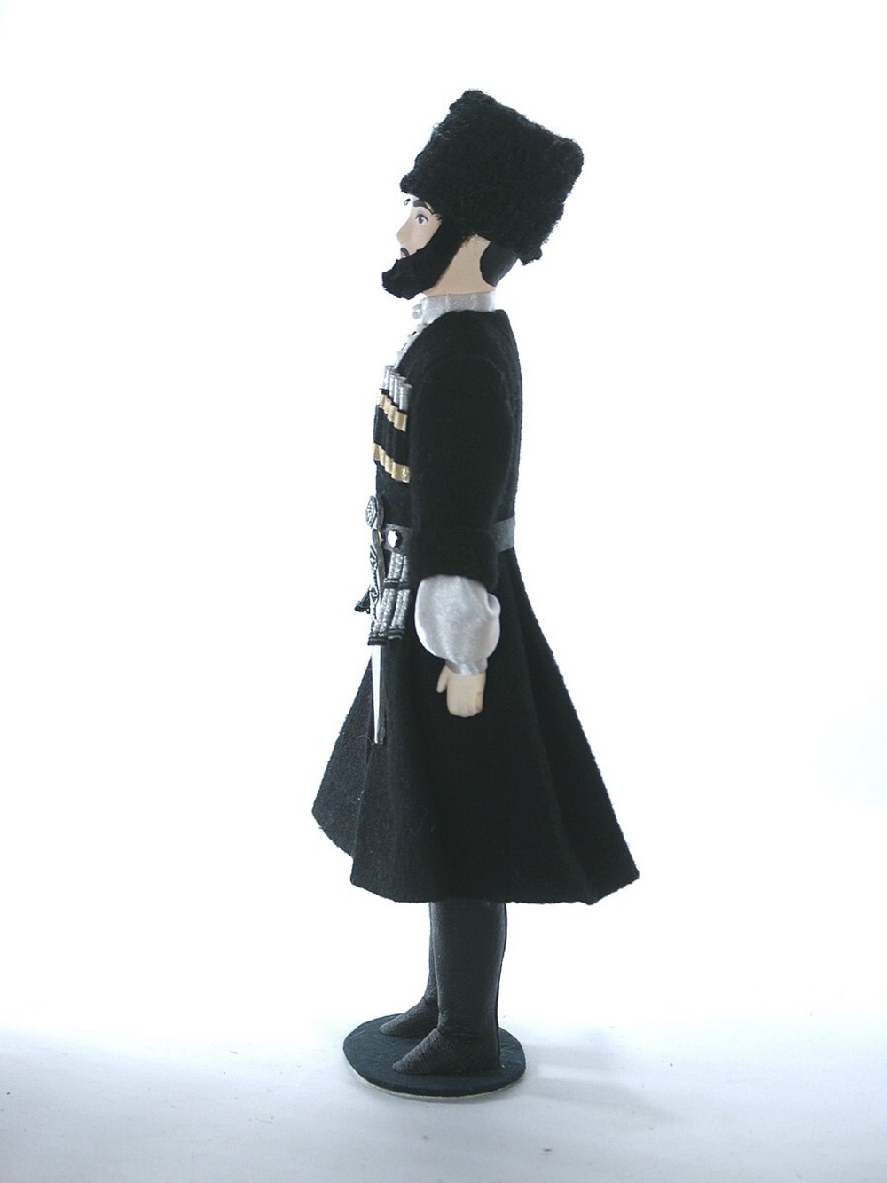 Кукла коллекционная Чеченец в национальном костюме