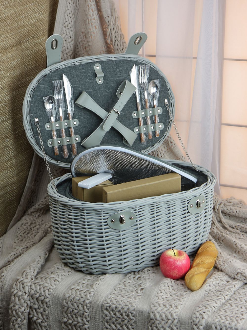 HOLYDAY BASKET Набор для пикника с термосумкой на 2 персоны