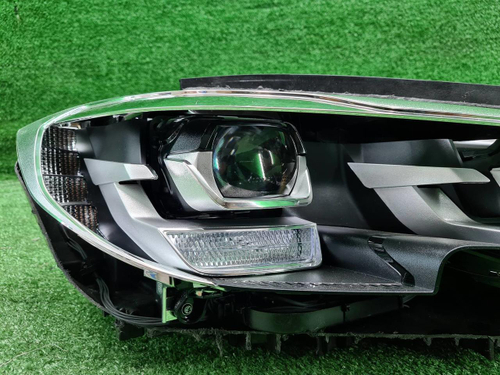 Битая Фара правая BMW 3er G20 (2018-2022) LED