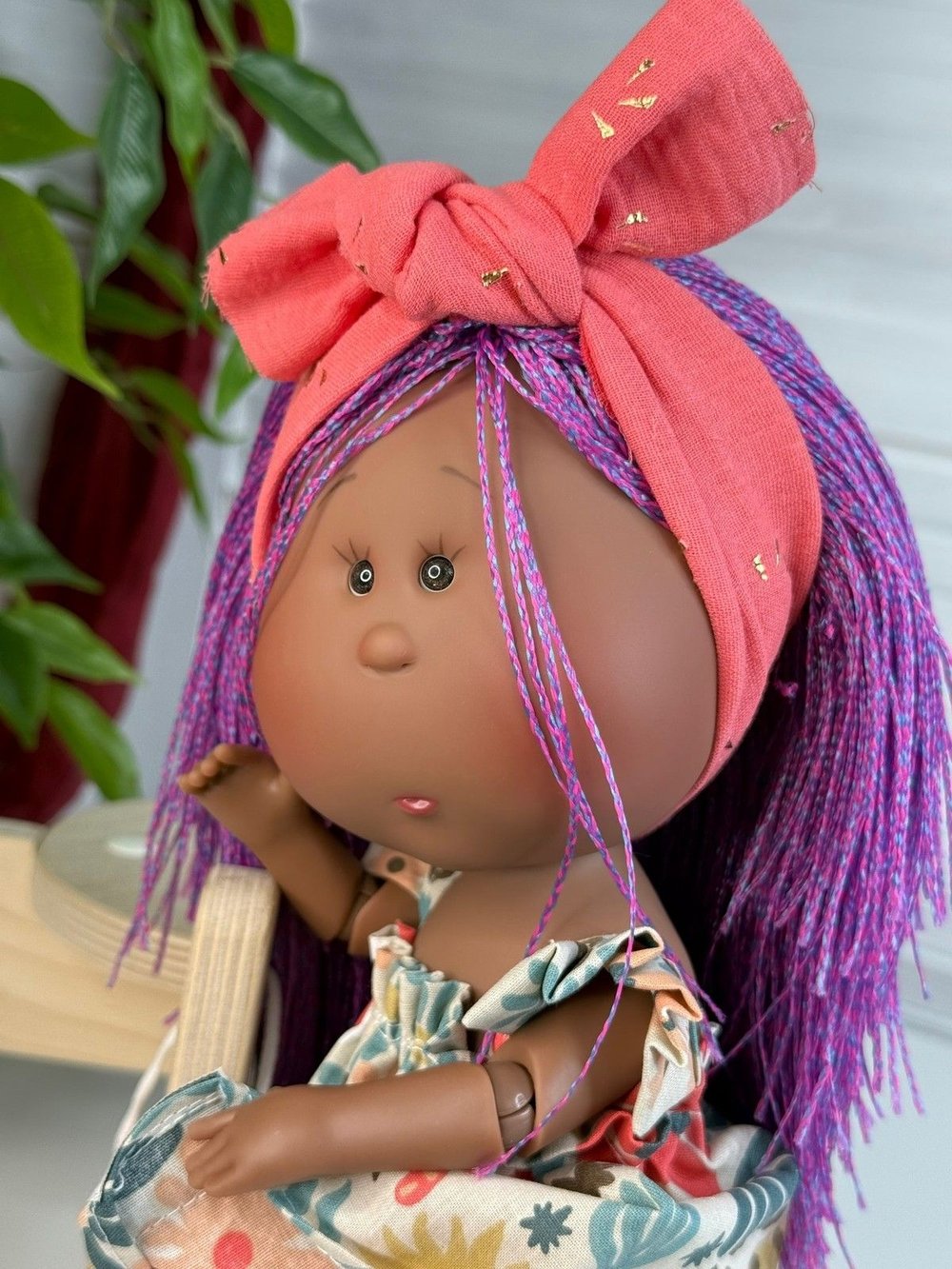 Кукла Nines виниловая 30см MIA шарнирная (3534K1)