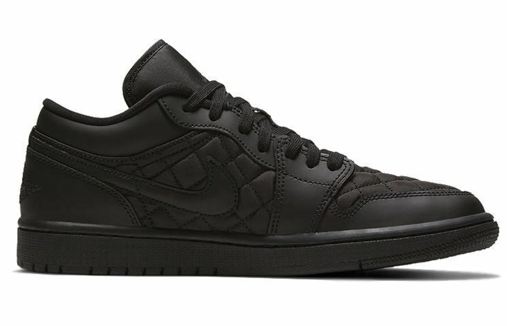 Кроссовки Jordan Air Jordan 1 Low Quilted (Женская размерная сетка)