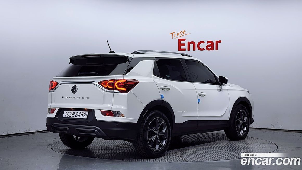 KG Mobility (Ssangyong) Beautiful Korando Дизель 1.6 2WD 딜라이트 Plus (09.2019)