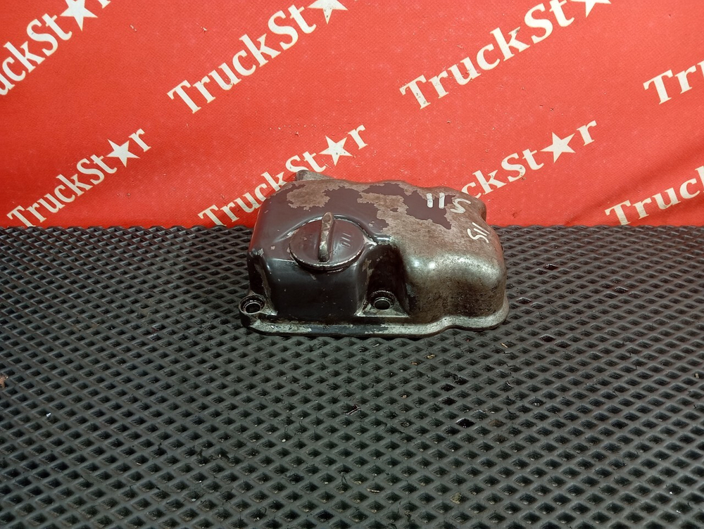 Крышка клапанная