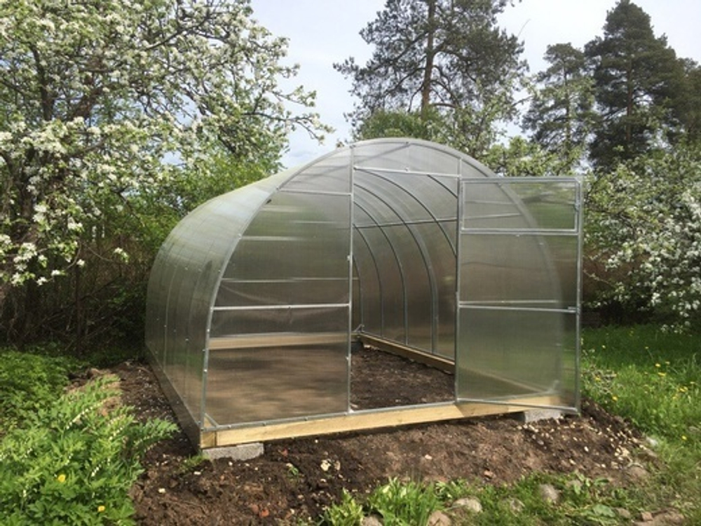 ТЕПЛИЦА «ГЕФЕСТ» (арочная) 6 длинна Ширина 3 или 2,5 метра. Высота 2,05 метра. (2 двери, 2 форточки) дуги 25х25 (шаг 0,65)