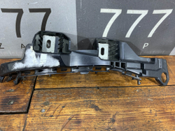 Кронштейн заднего бампера Mercedes С (W205) Новый Оригинал A2058850465