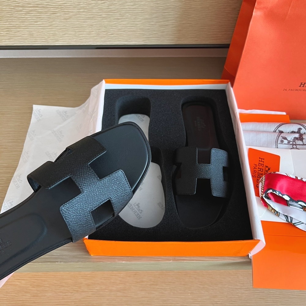 Hermes Oran Sandal